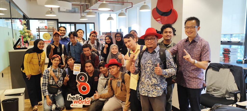 kunjungan mahasiswa ITI ke Red Hat
